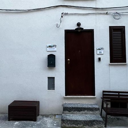 La Casa Del Mandorlo Hotel Agrigento Exterior photo